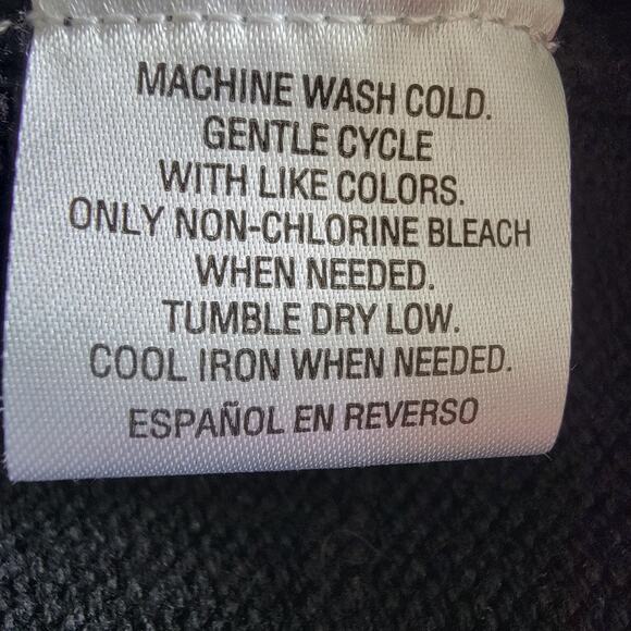 Black Sweater Polar Bear Sz XL Holidays Winter Ski Chalet Cozy Novelty Style&Co - Picture 6 of 7